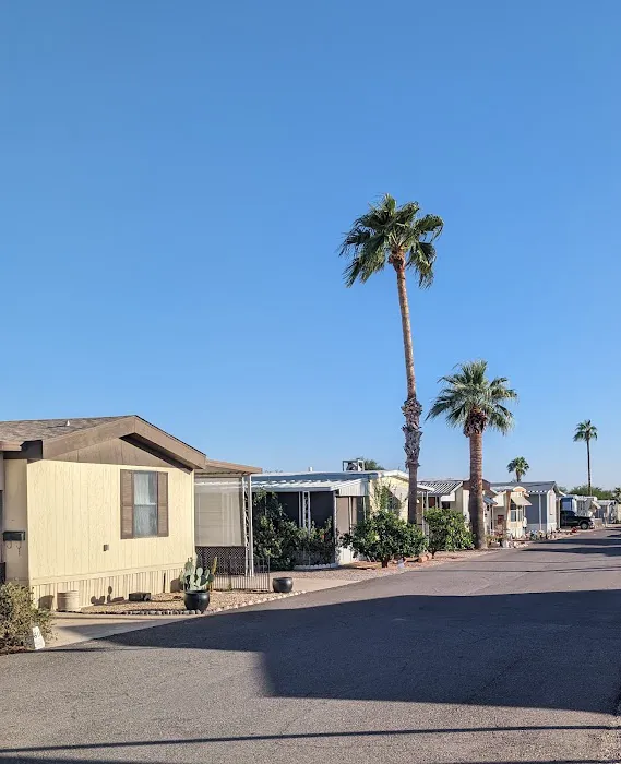 Sundance West 2 RV Resort Picture 3