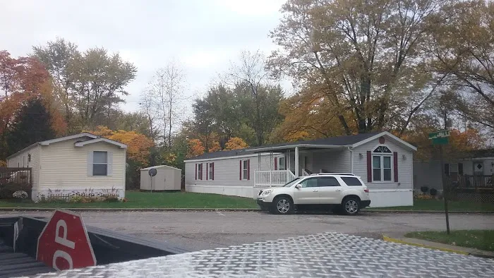 Garden Hill Mobile Home Park Picture 3