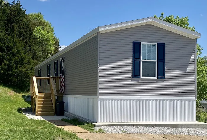 Heatherwood Mobile Home Community Picture 2