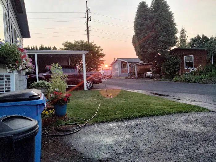 Great Western Mobile Home Park Picture 6