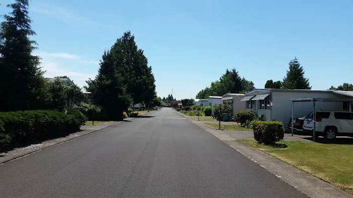 Le Mar Mobile Manor MHC Picture 6