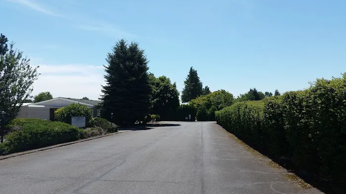 Le Mar Mobile Manor MHC Picture 7