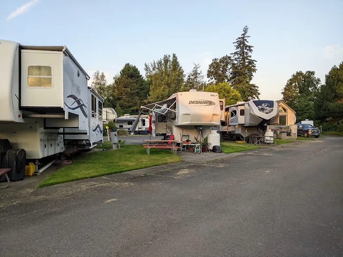Portland Fairview RV Park Picture 3