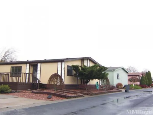 Creekside Estates Picture 5