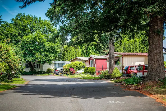 Fair Oaks Estates Picture 5