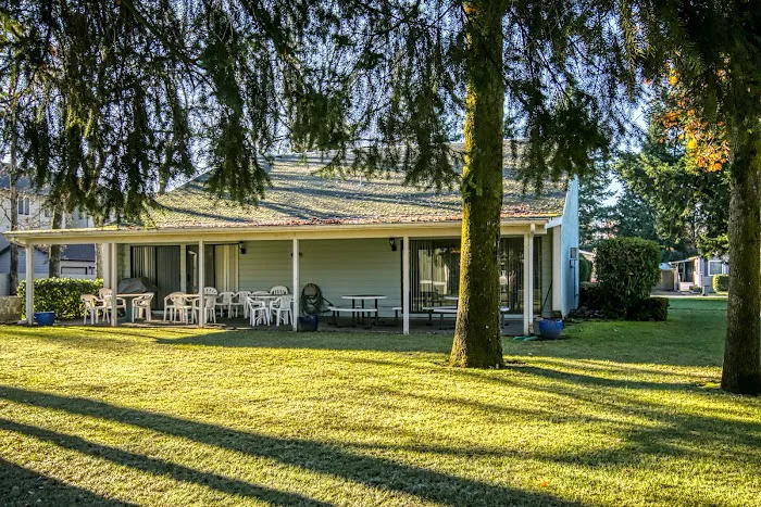 Fair Oaks Estates Picture 3