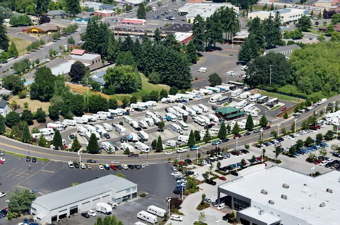 Vancouver Mall RV Park Picture 9