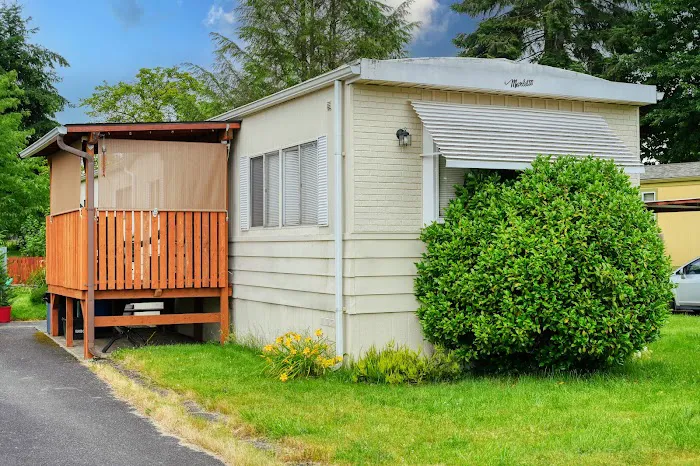 Greenway Terrace MHC Picture 7