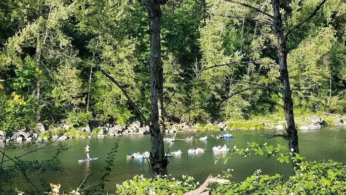 Sandy Riverfront Rv Resort Picture 3