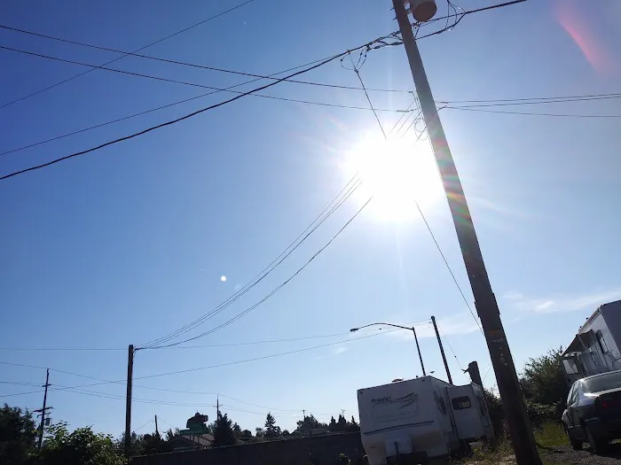 Glenwood Trailer Park Picture 3