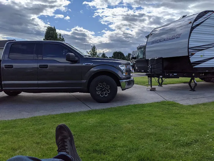 Columbia River RV Park Picture 6