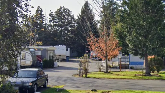 Tall Firs Mobile Home & RV Park Picture 6