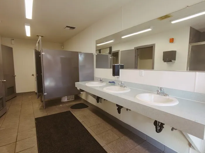 Vancouver RV Park Picture 9