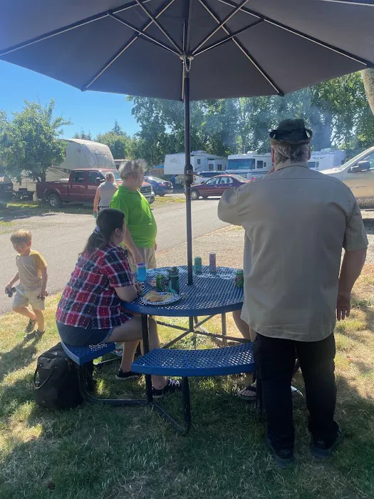 Piper RV Park Picture 6