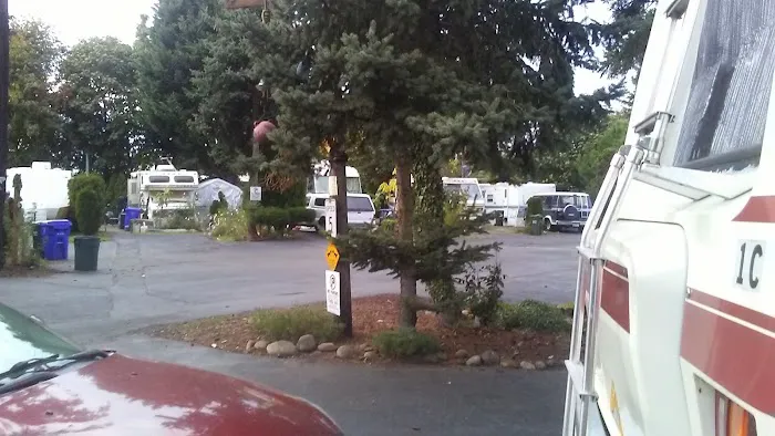 Johnson Creek Trailer Park Picture 2