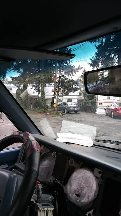 Johnson Creek Trailer Park Picture 8