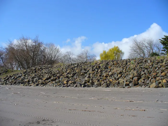 Reeder Beach RV Park & Country Store Picture 10