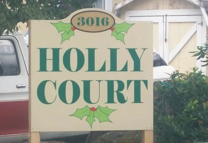 Holly Court MHC Picture 1