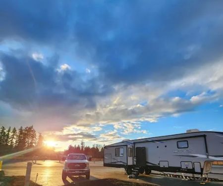 Estacada Mobile Village