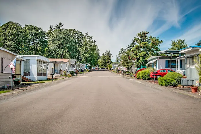 Concord Terrace Mobile Home Community Picture 5