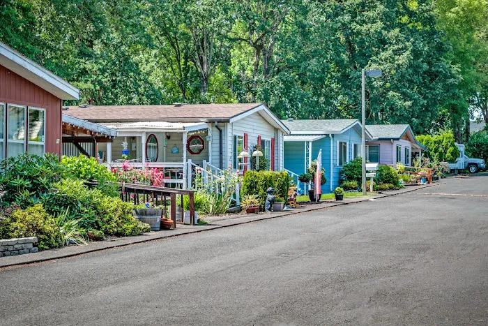 Concord Terrace Mobile Home Community Picture 10