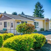 Country Manor Mobile Village ico