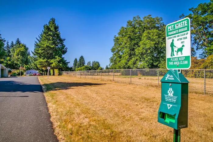 Country Manor Mobile Village Picture 4