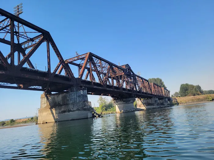 Stevens Moorage RV Park Camp Picture 3