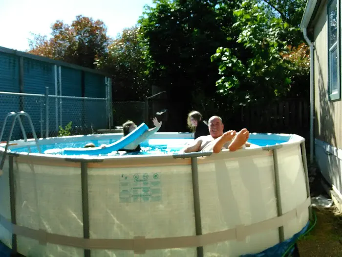 Crestwood Manufactured Home Picture 10