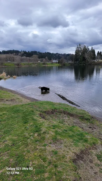 Oaks Mobile & RV Park Picture 1