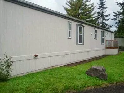 Oak Acres Mobile Home Park Picture 6