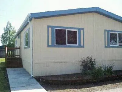 Oak Acres Mobile Home Park Picture 5