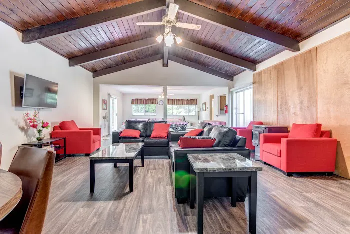 Excalibur Village Picture 3