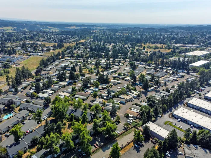 Clairmont Mobile Home Park Picture 3