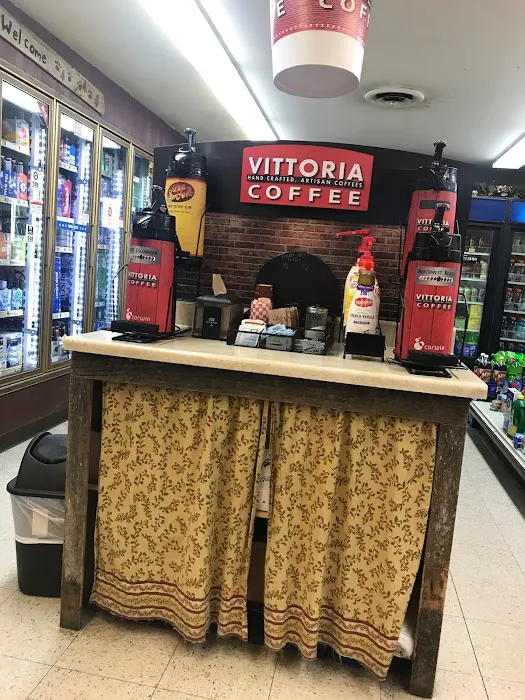 Lewis River RV Park and Country Store Picture 3