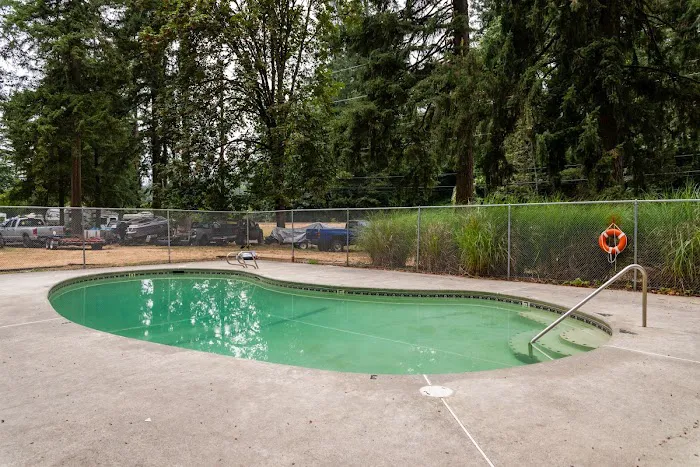 Lewis River RV Park and Country Store Picture 8