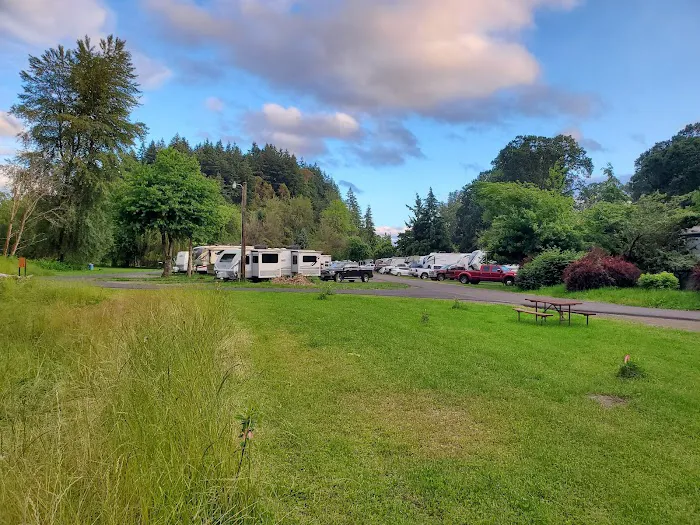 Camp Kalama RV Park Picture 4