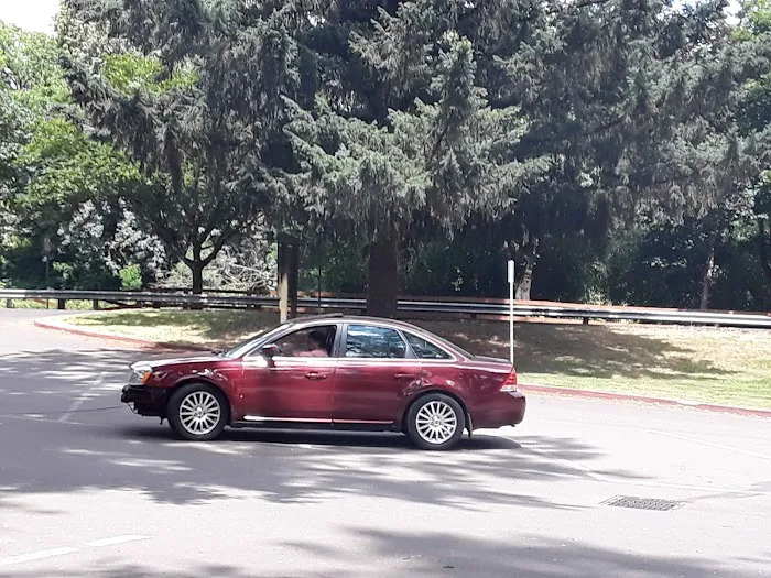 Riverside RV Park Picture 10