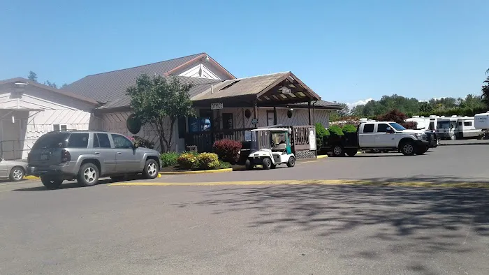 Riverside RV Park Picture 9