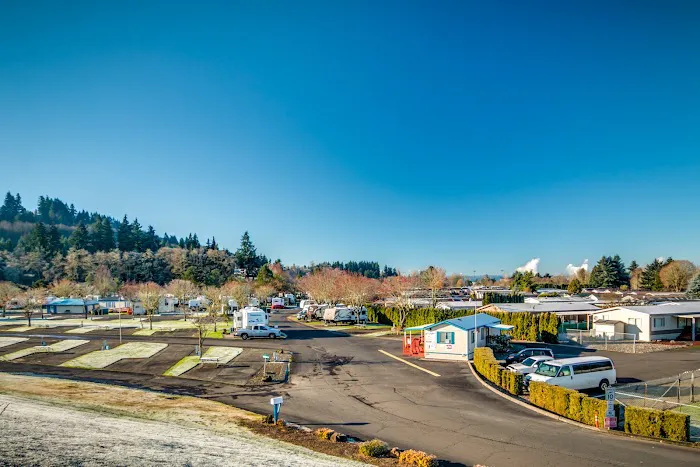 Brookhollow Estates Picture 6