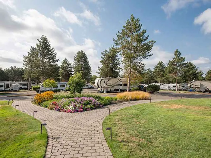 Sun Outdoors Portland South Picture 3