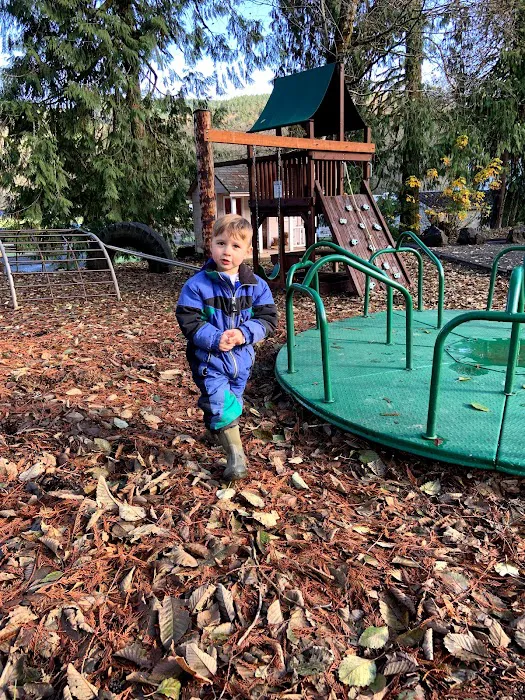 RV Outdoor Adventures & Cabins Picture 7