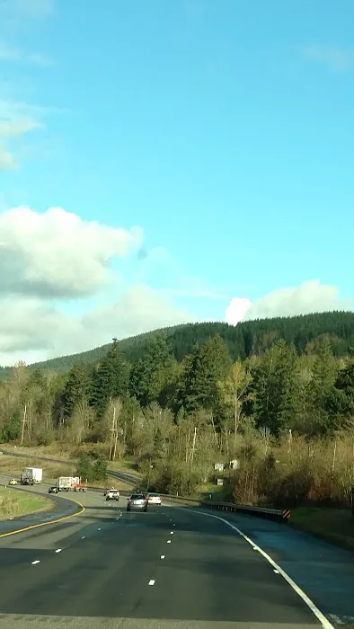 Cedar's RV Park Picture 2