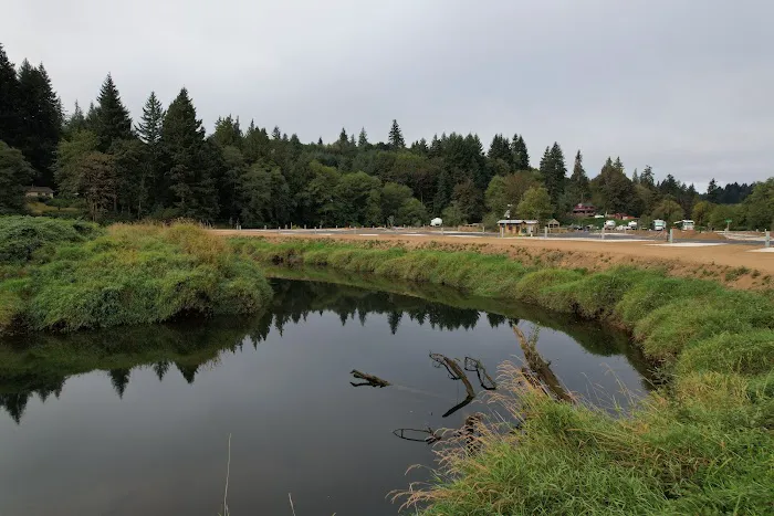 River's Edge RV Resort And Camping Picture 7