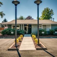 Woodburn Senior Estates Mobile Home Community ico