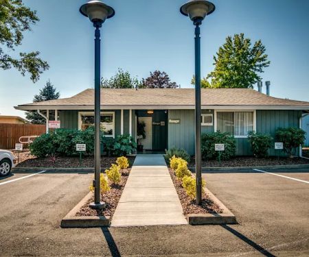 Woodburn Senior Estates Mobile Home Community