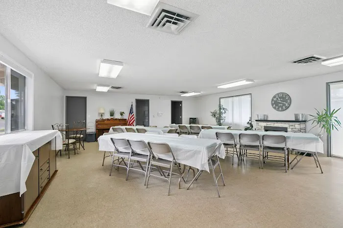 Woodburn Senior Estates Mobile Home Community Picture 6