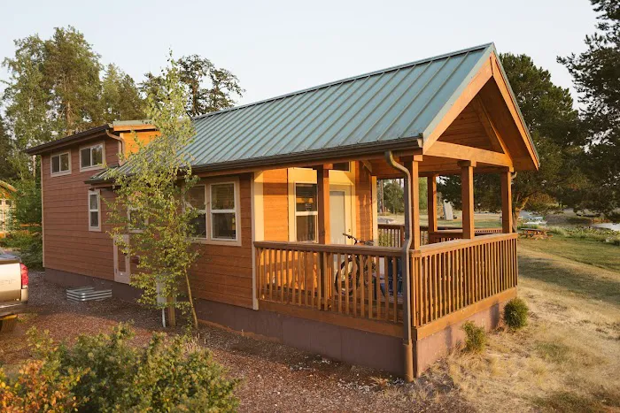 Silver Cove RV Resort Picture 1