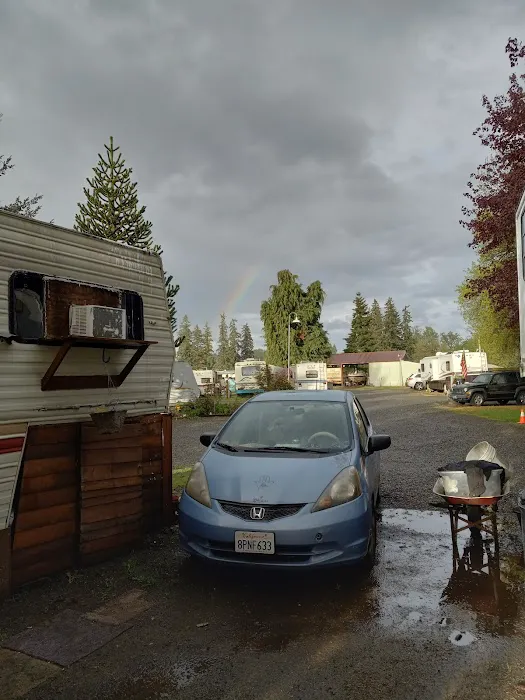 River Oaks RV Park-Campground Picture 4