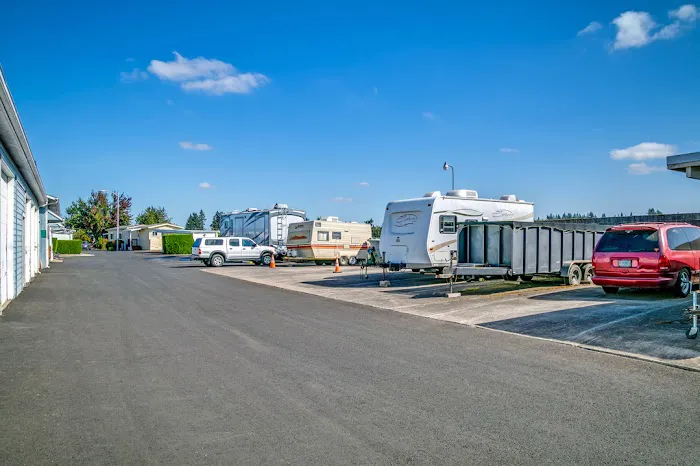 Arrowhead Mobile Home Park Picture 3